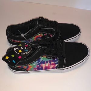 Men’s Size 9 Maui and Sons Skate Shoes